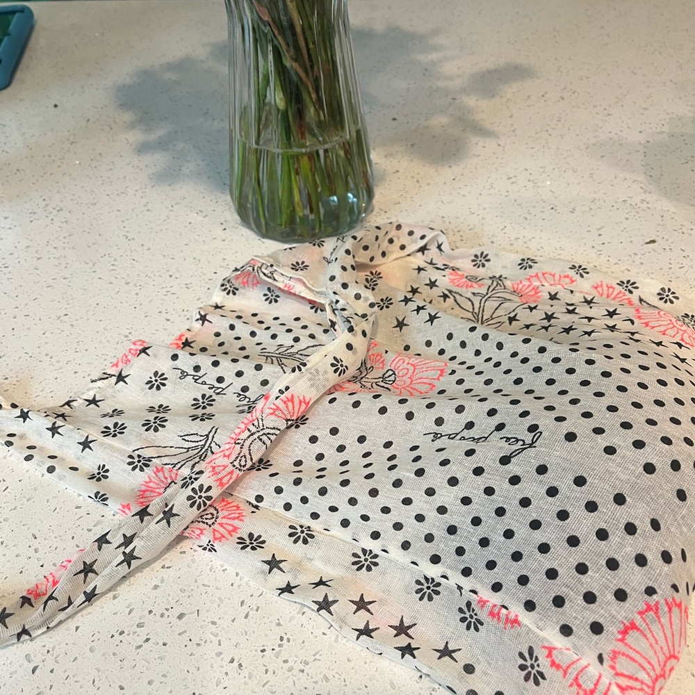 New Free People Pink and Black Floral Tote - Picture 2 of 4